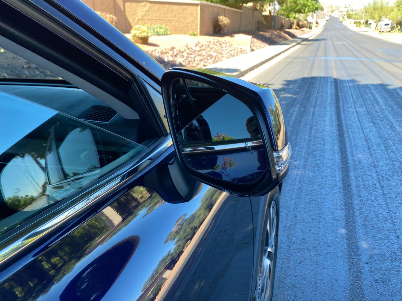 Toyota Highlander XLE 2023