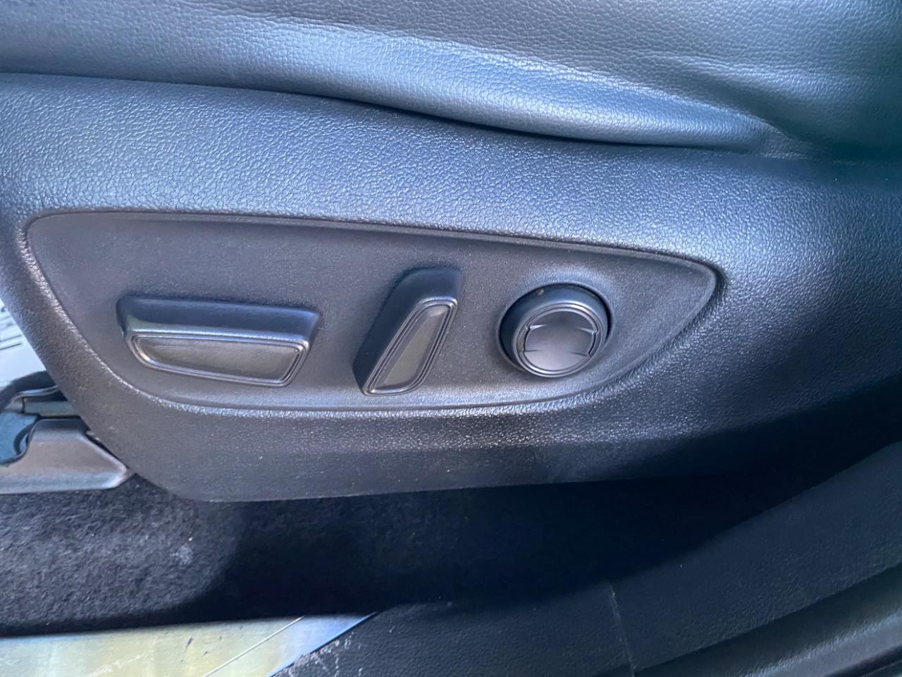 Toyota Highlander XLE 2023