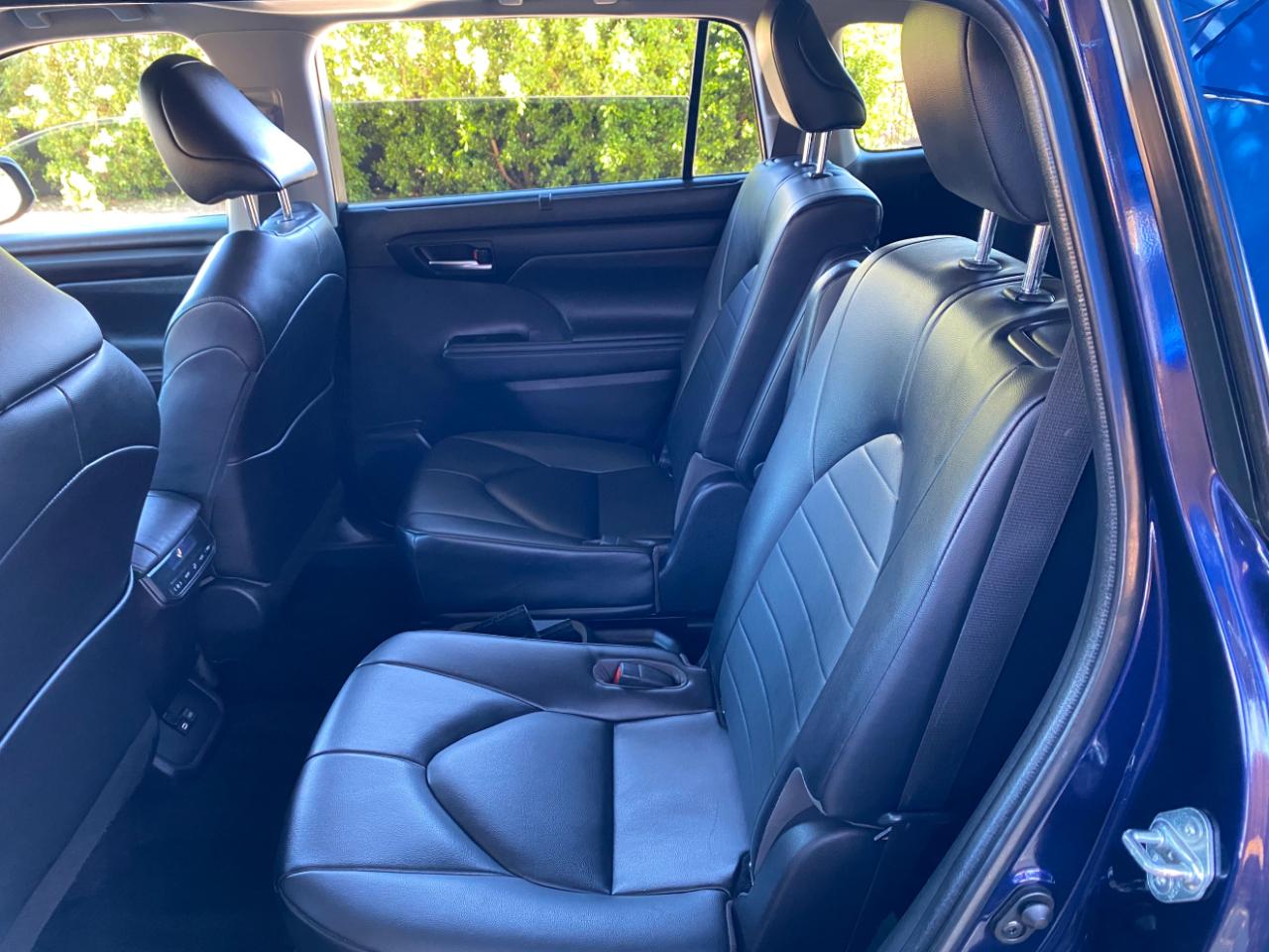 Toyota Highlander XLE 2023