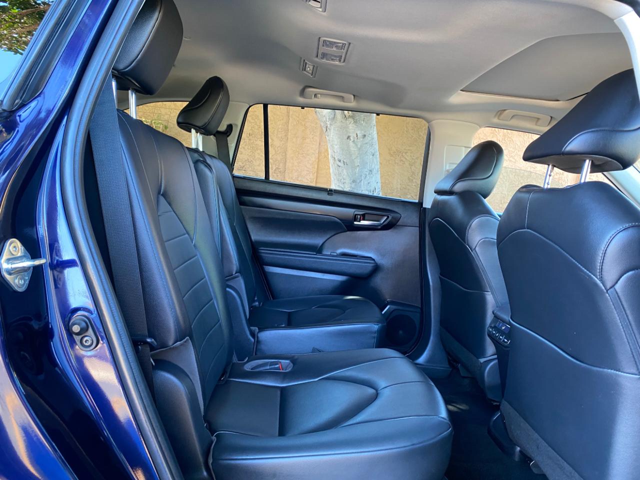 Toyota Highlander XLE 2023