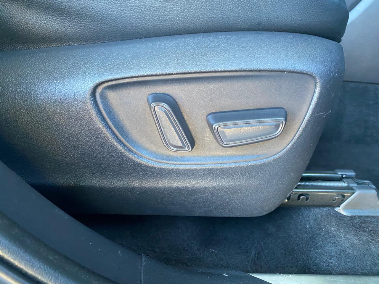 Toyota Highlander XLE 2023