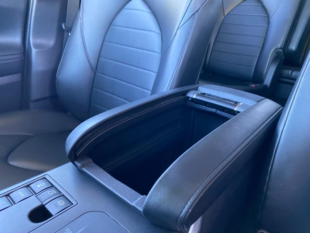 Toyota Highlander XLE 2023