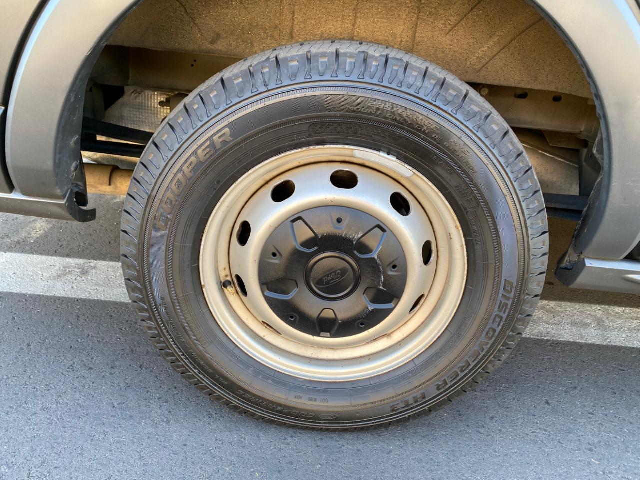 Ford Transit Van T-150 130" Low Rf 8600 GVWR Sliding RH Dr 2018