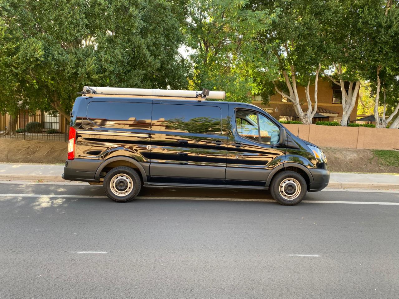 Ford Transit Van T-150 130" Low Rf 8600 GVWR Sliding RH Dr 2018