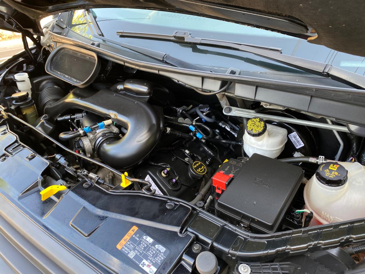 Ford Transit Van T-150 130" Low Rf 8600 GVWR Sliding RH Dr 2018