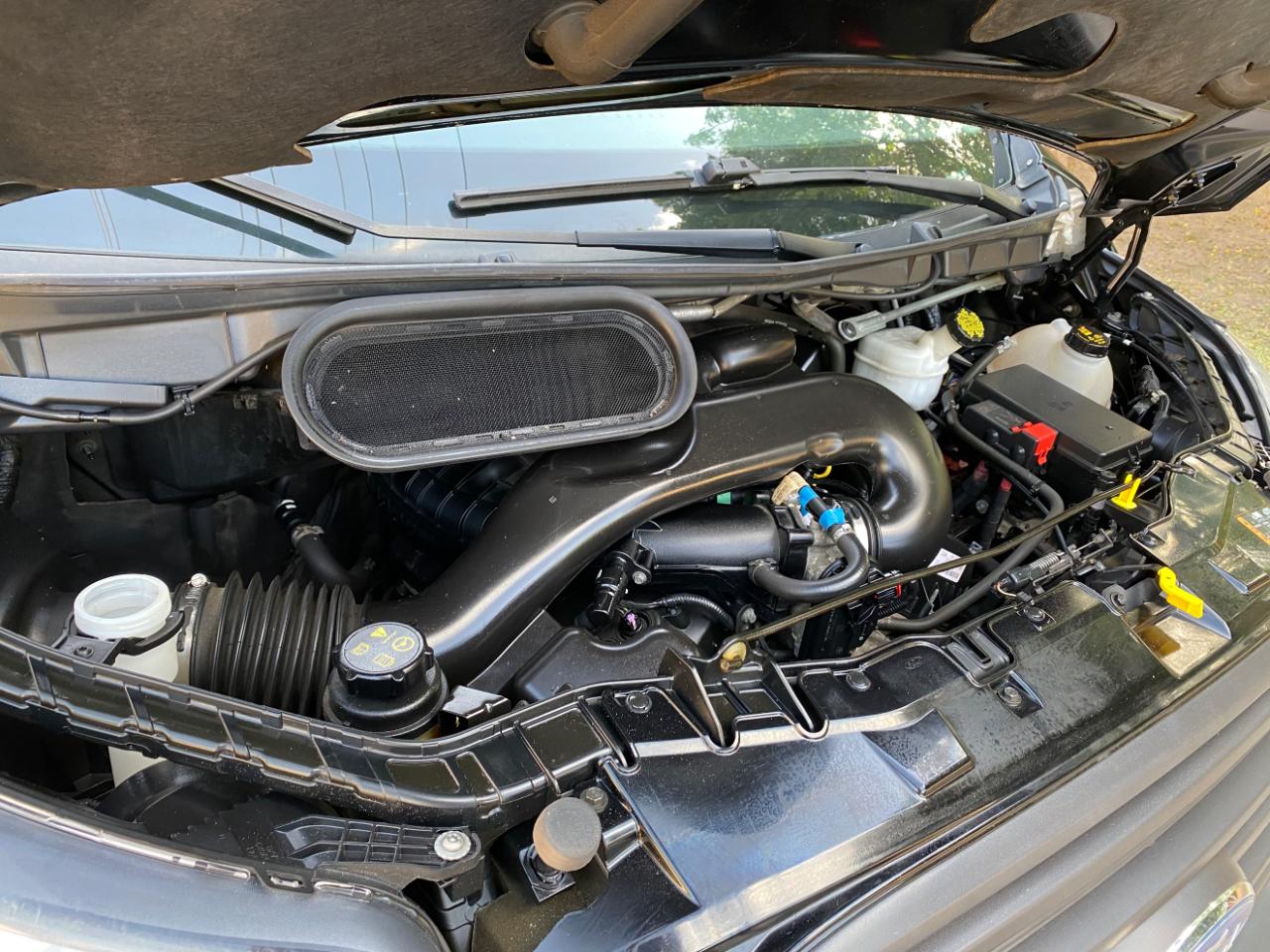 Ford Transit Van T-150 130" Low Rf 8600 GVWR Sliding RH Dr 2018