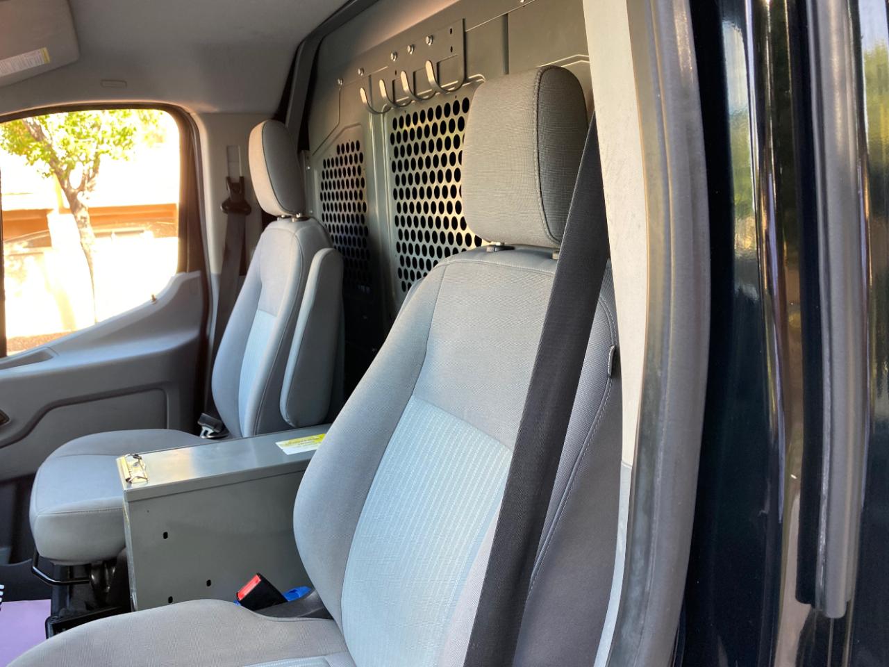 Ford Transit Van T-150 130" Low Rf 8600 GVWR Sliding RH Dr 2018