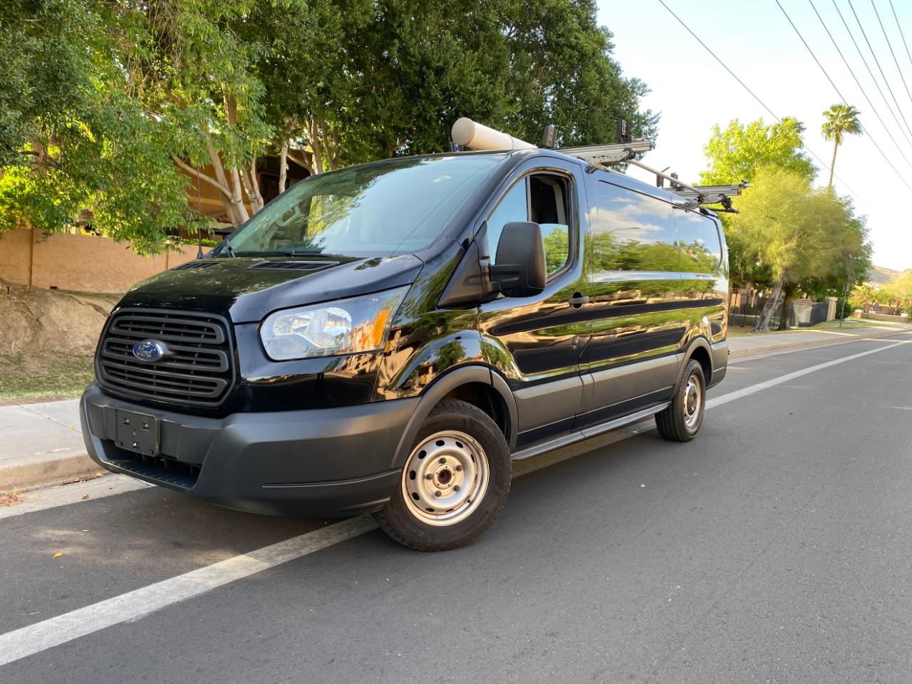 Ford Transit Van T-150 130" Low Rf 8600 GVWR Sliding RH Dr 2018