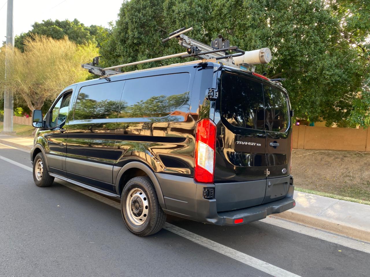 Ford Transit Van T-150 130" Low Rf 8600 GVWR Sliding RH Dr 2018