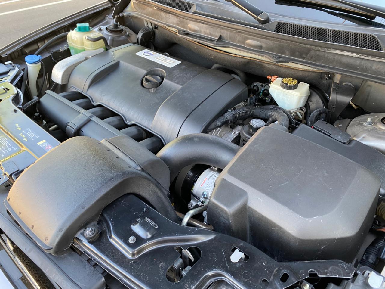 Volvo XC90 FWD 4dr I6 2011