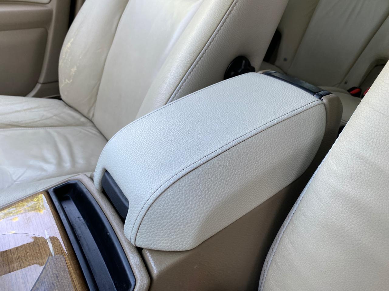 Volvo XC90 FWD 4dr I6 2011