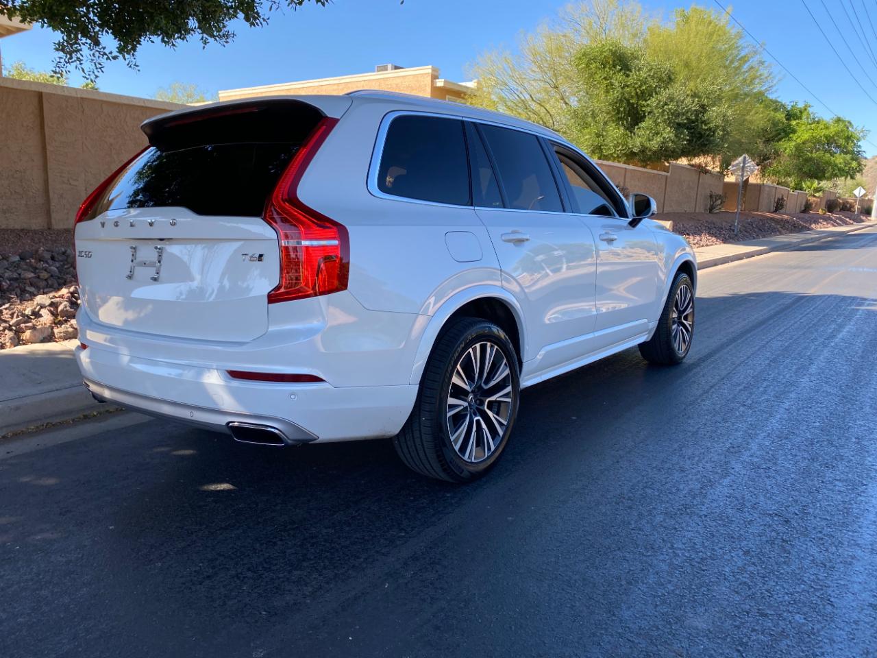 Volvo XC90 T6 AWD Momentum 6 Passenger 2020
