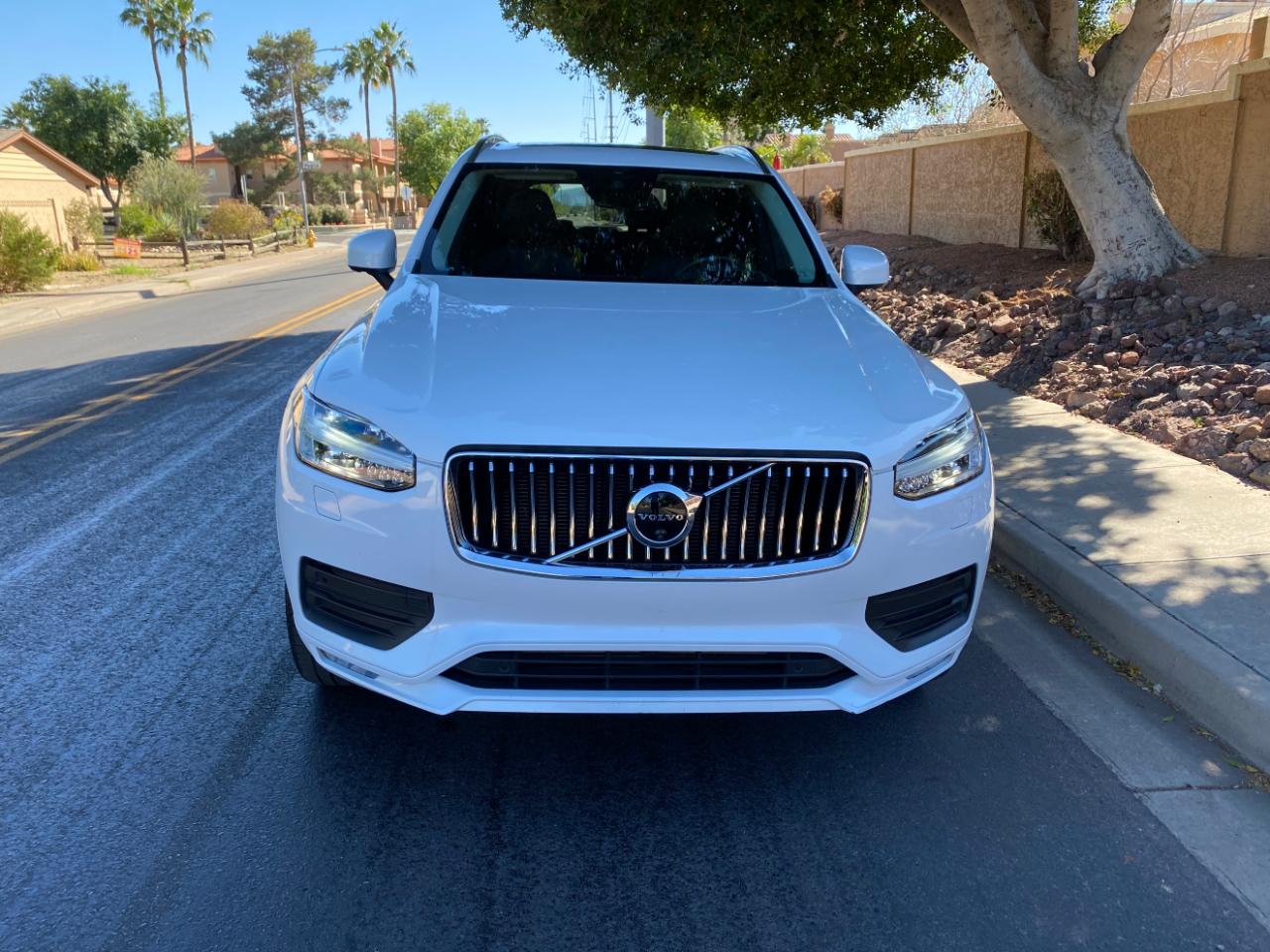 Volvo XC90 T6 AWD Momentum 6 Passenger 2020