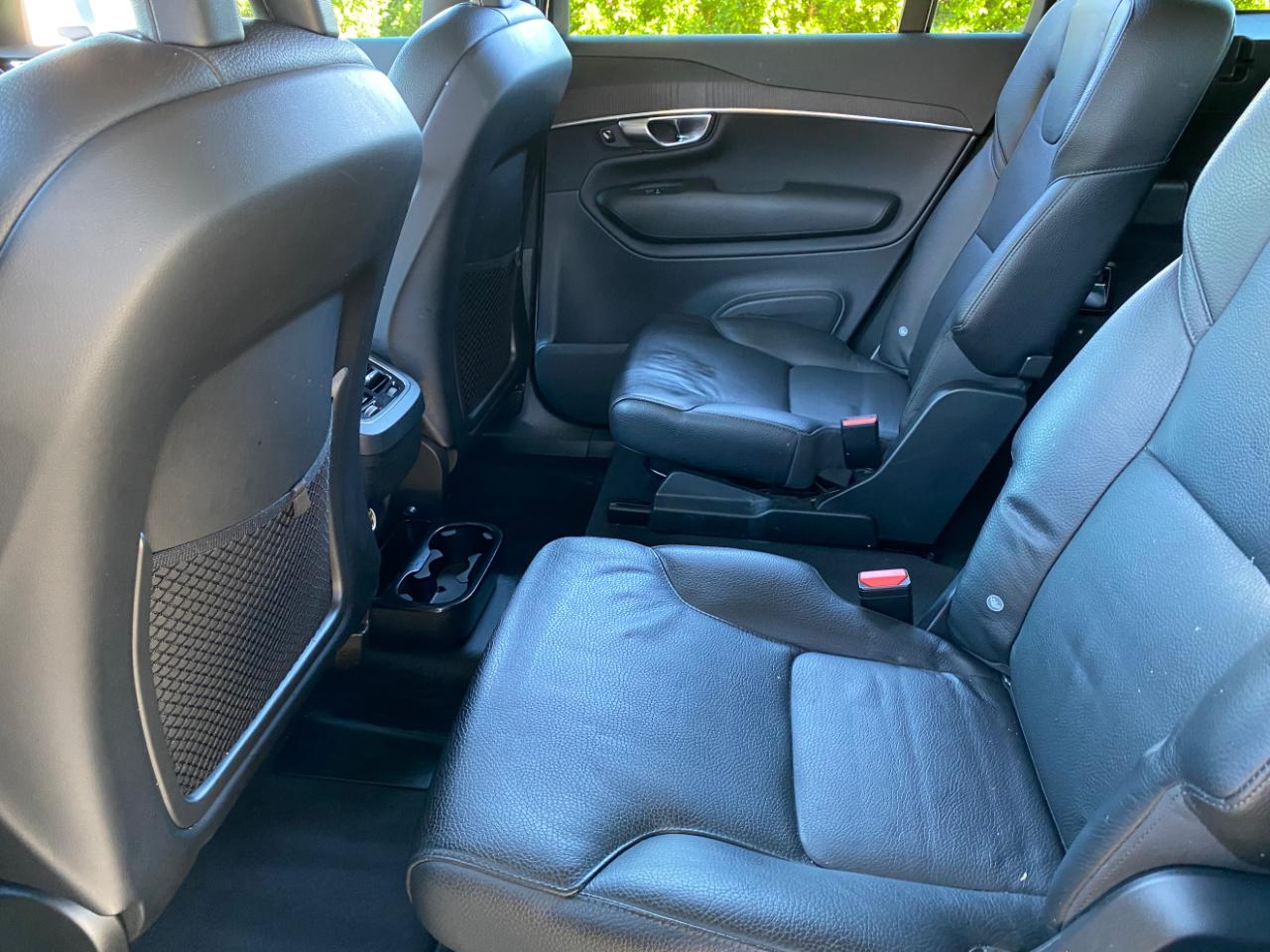 Volvo XC90 T6 AWD Momentum 6 Passenger 2020