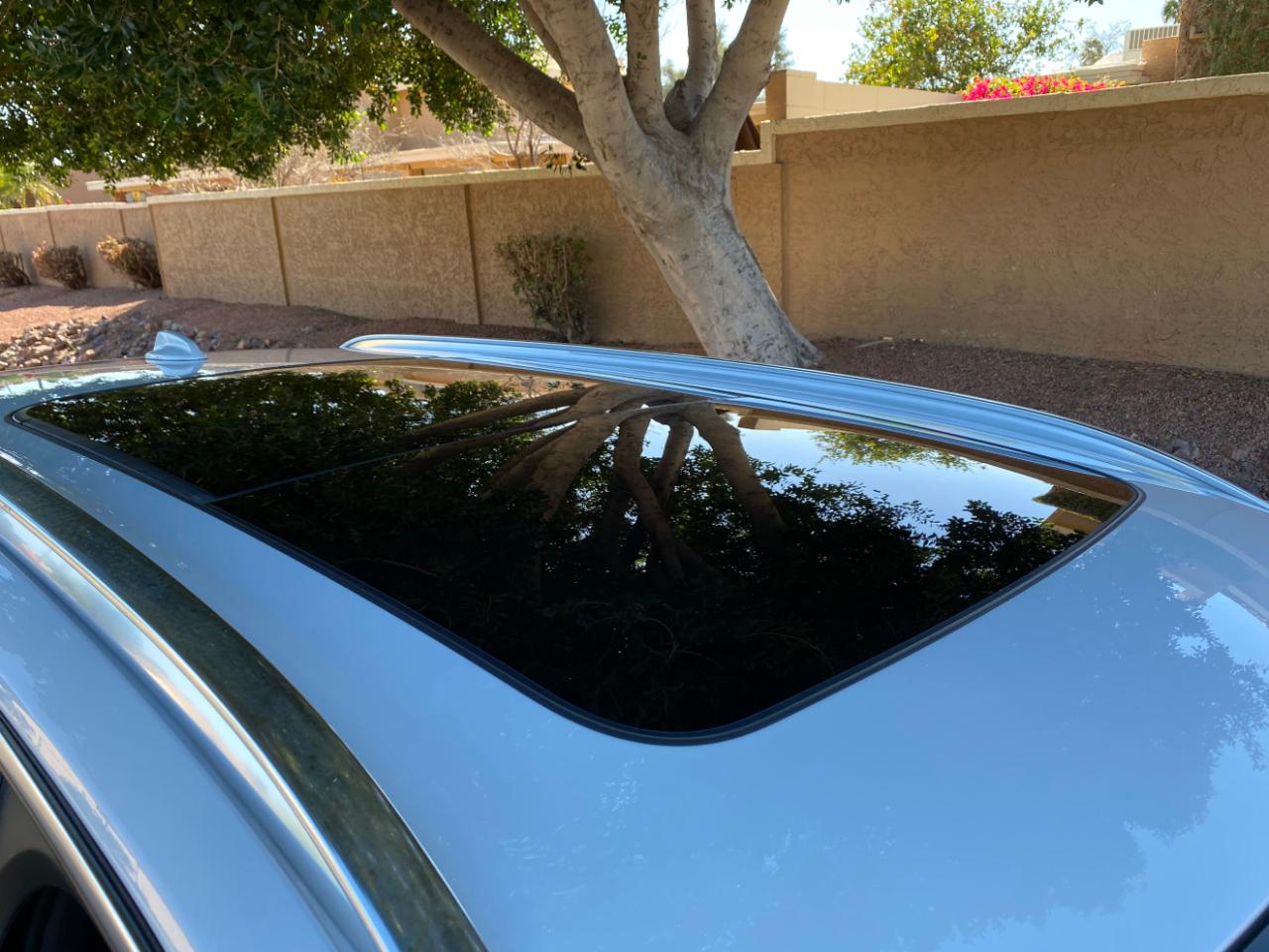 Volvo XC90 T6 AWD Momentum 6 Passenger 2020