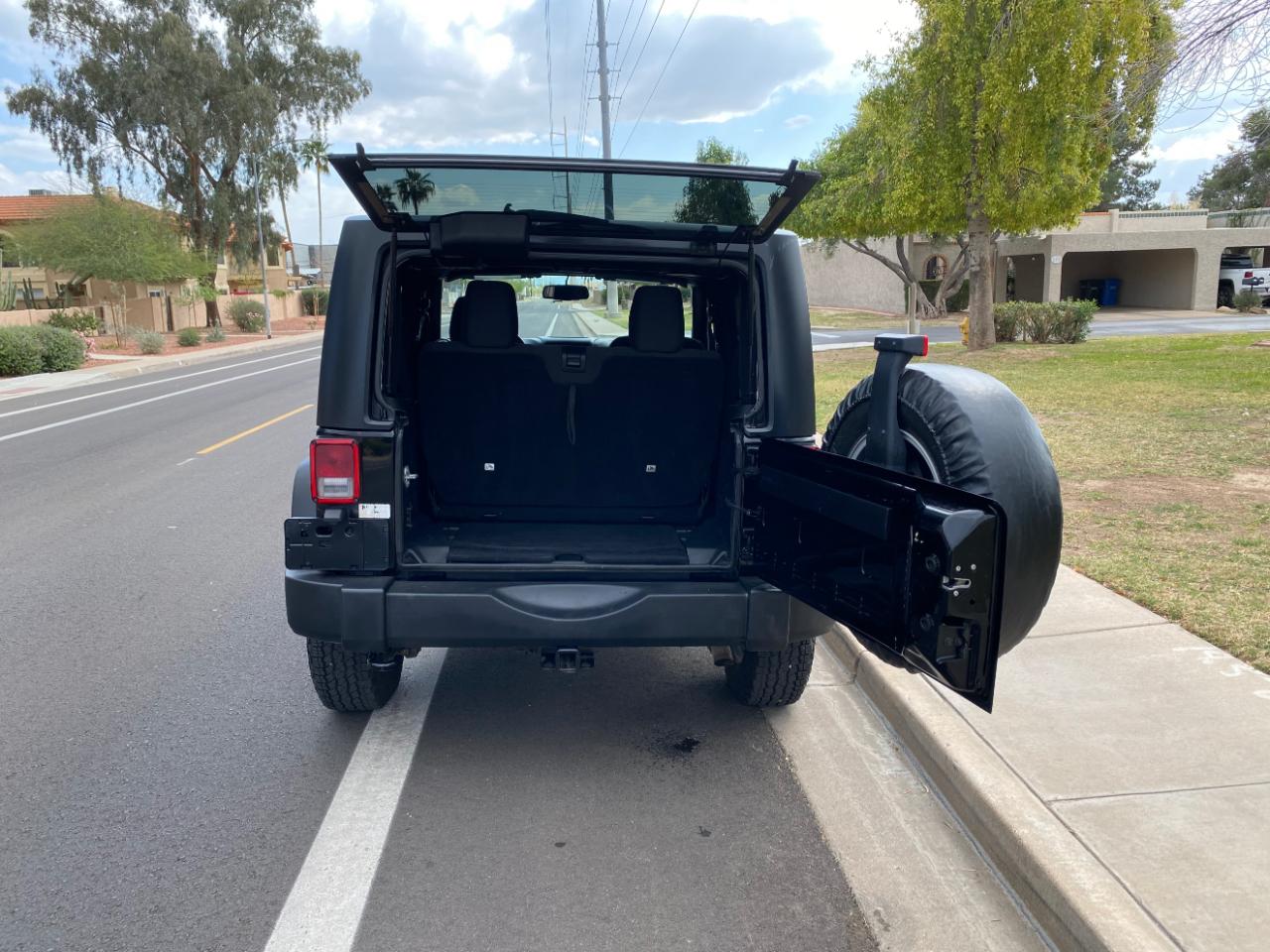 Jeep Wrangler 4WD 2dr Sport 2016