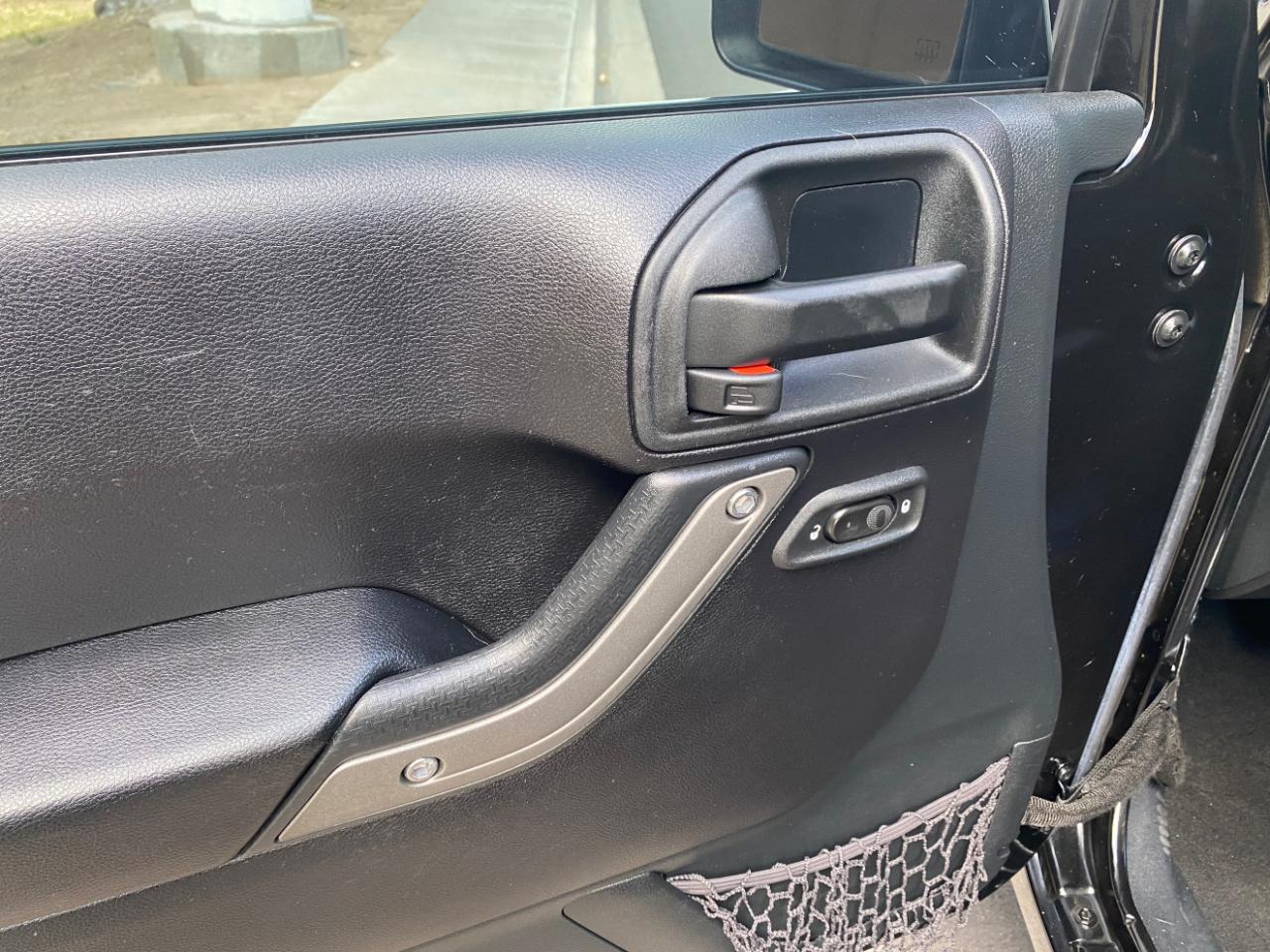 Jeep Wrangler 4WD 2dr Sport 2016