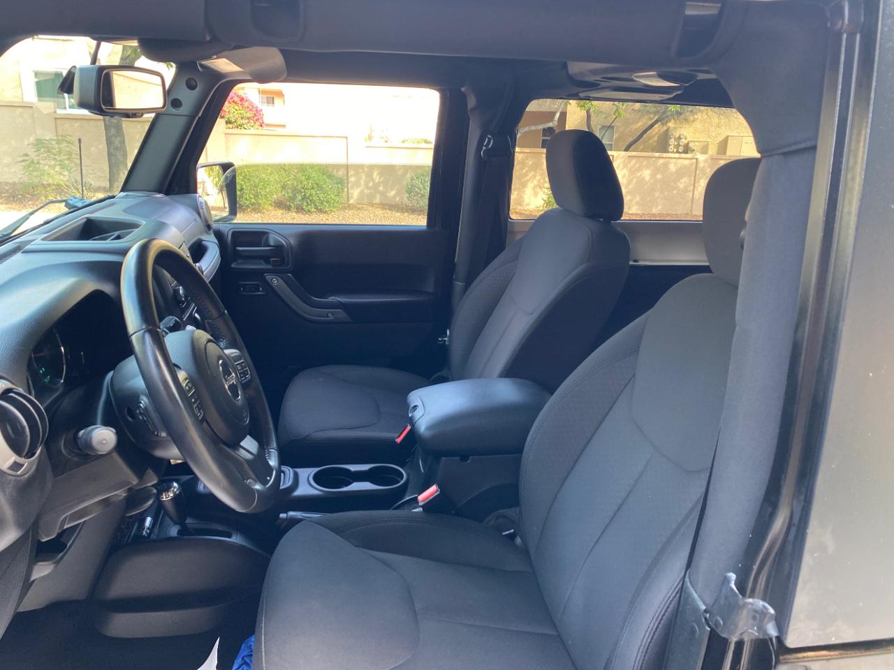 Jeep Wrangler 4WD 2dr Sport 2016