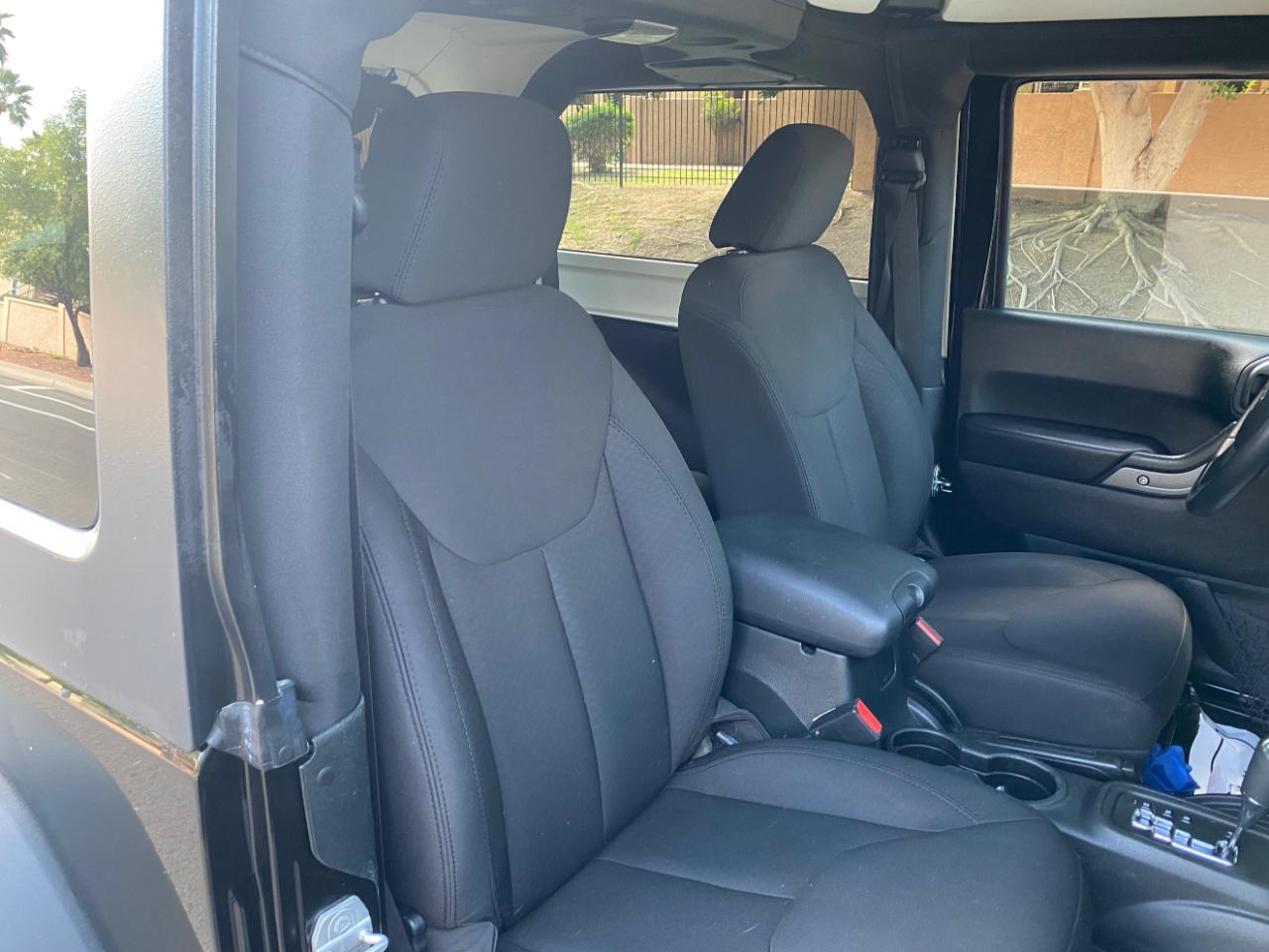 Jeep Wrangler 4WD 2dr Sport 2016