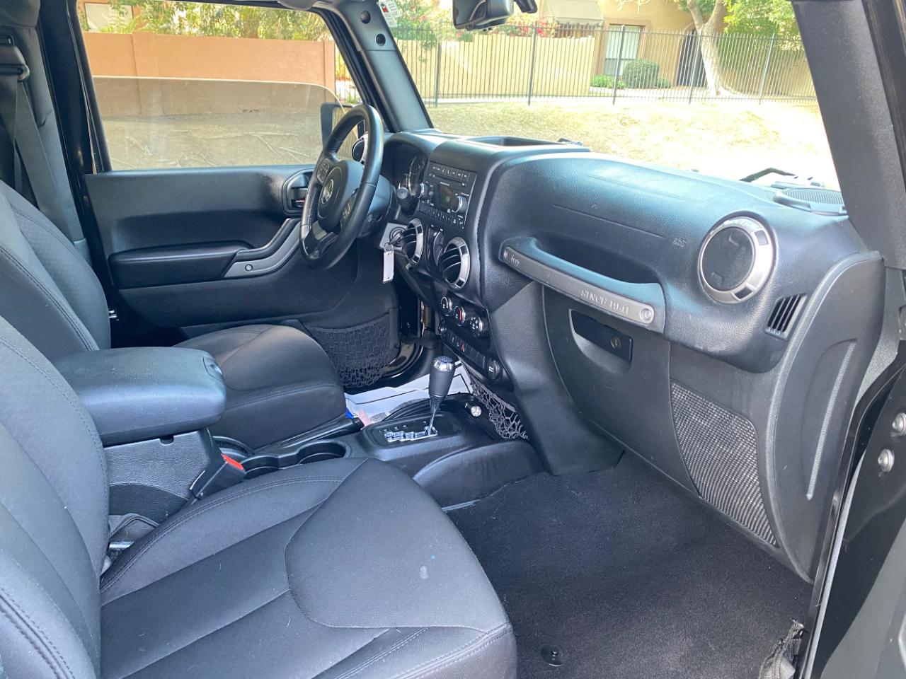 Jeep Wrangler 4WD 2dr Sport 2016