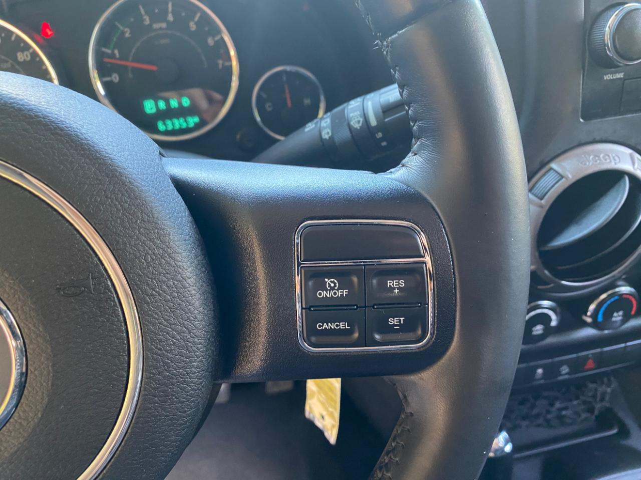 Jeep Wrangler 4WD 2dr Sport 2016