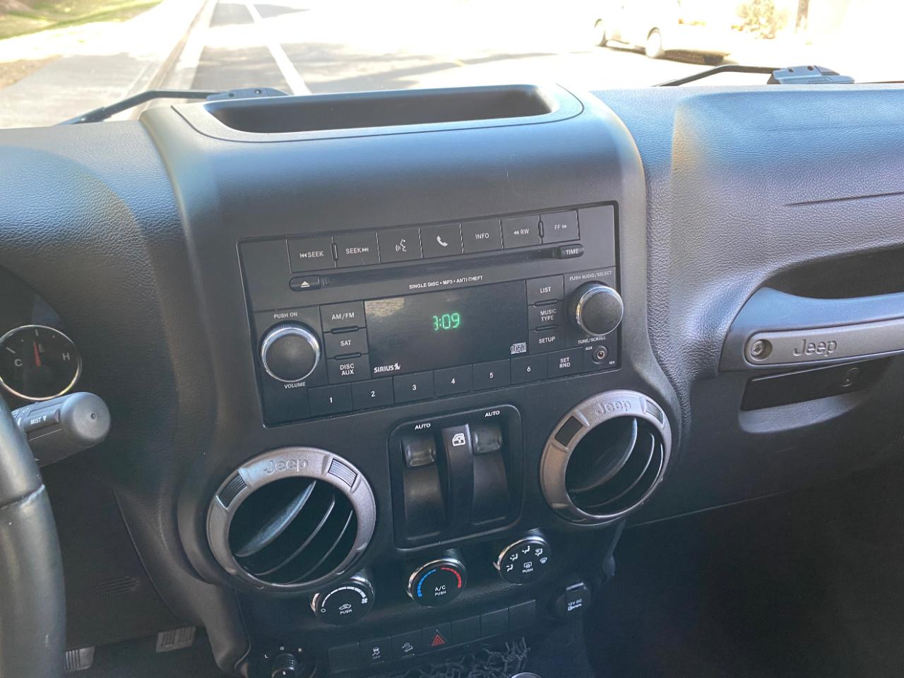 Jeep Wrangler 4WD 2dr Sport 2016