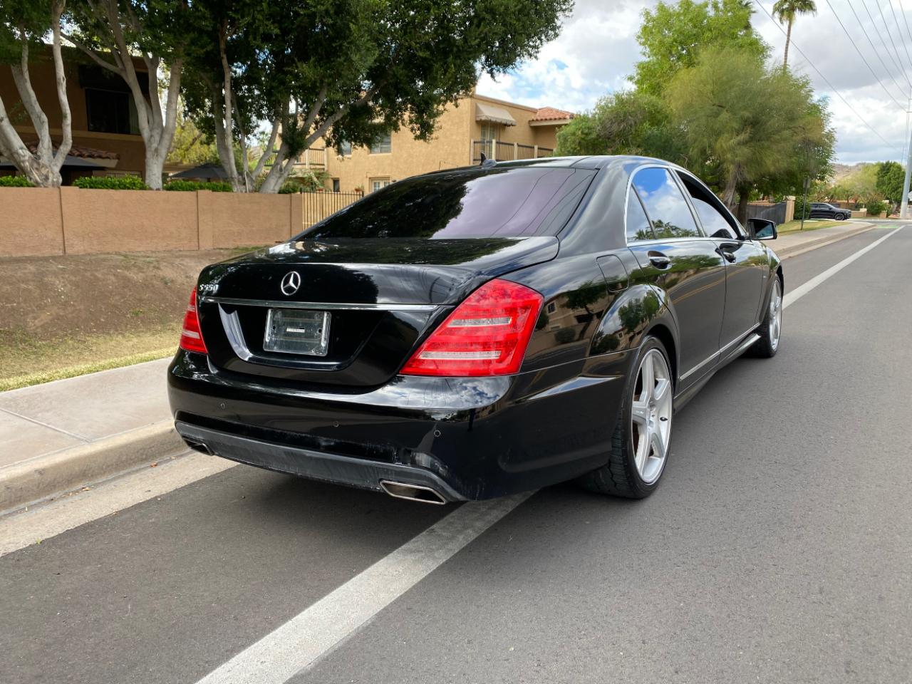 Mercedes-Benz S-Class 4dr Sdn S 550 RWD 2012