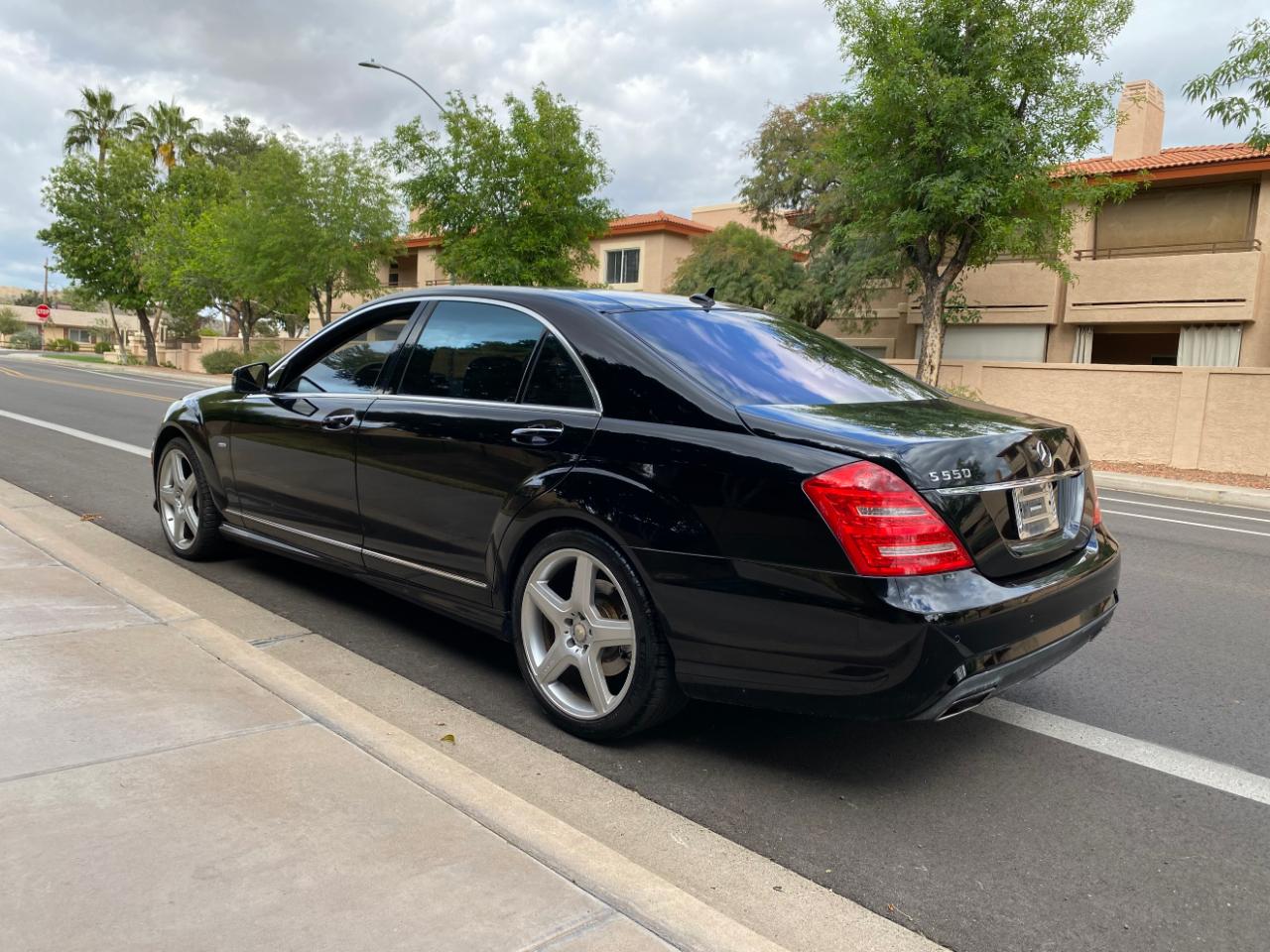 Mercedes-Benz S-Class 4dr Sdn S 550 RWD 2012