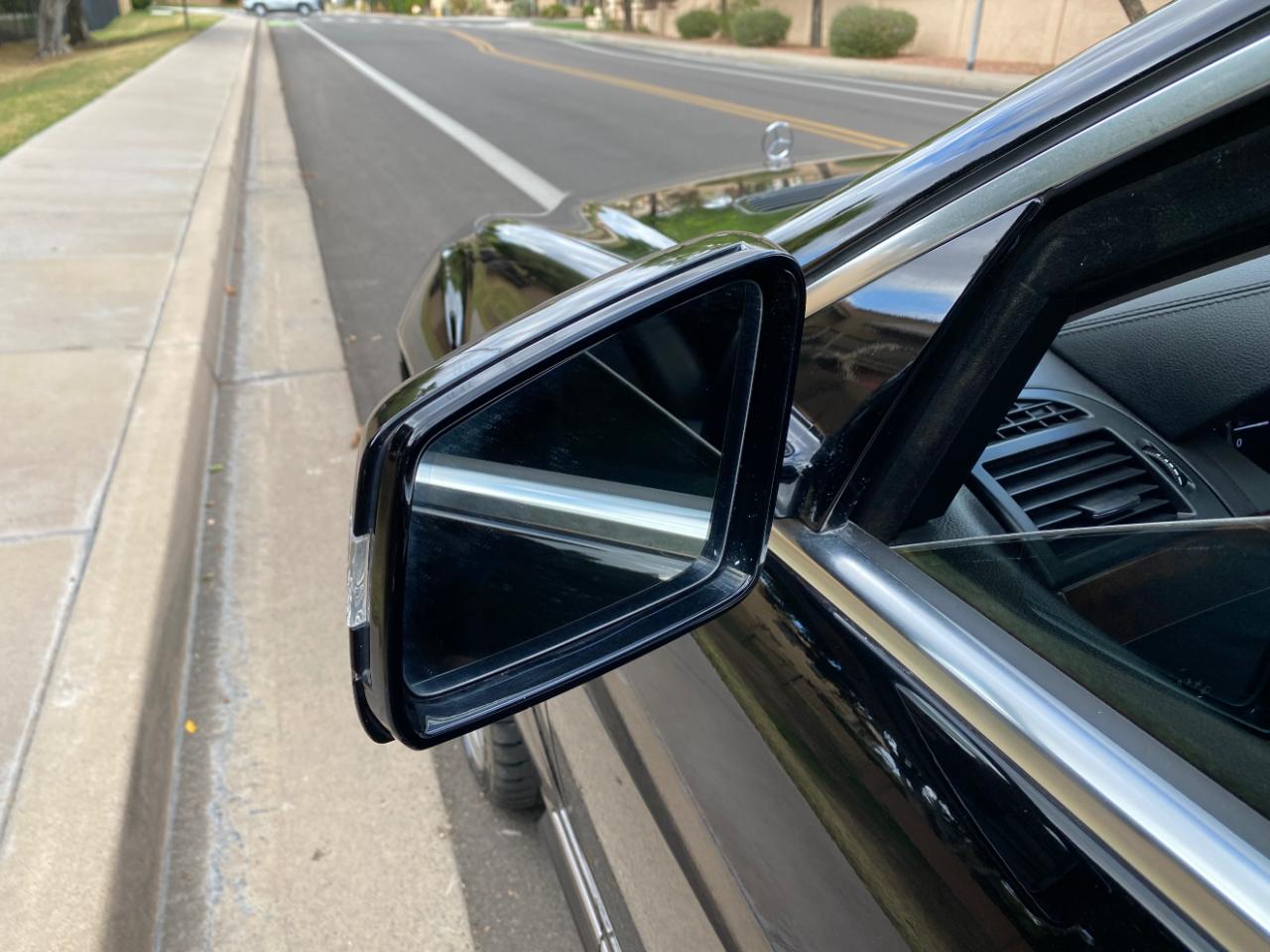 Mercedes-Benz S-Class 4dr Sdn S 550 RWD 2012