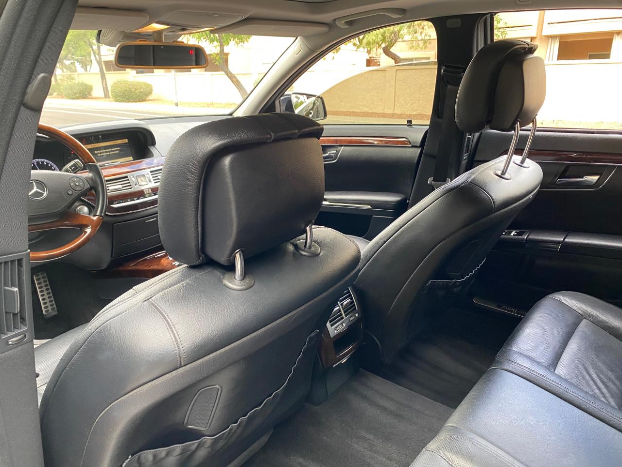 Mercedes-Benz S-Class 4dr Sdn S 550 RWD 2012