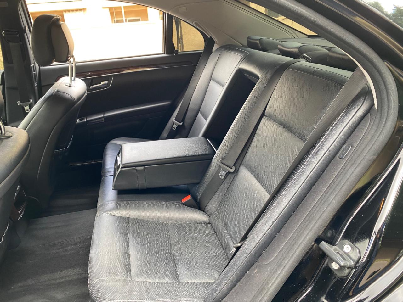 Mercedes-Benz S-Class 4dr Sdn S 550 RWD 2012