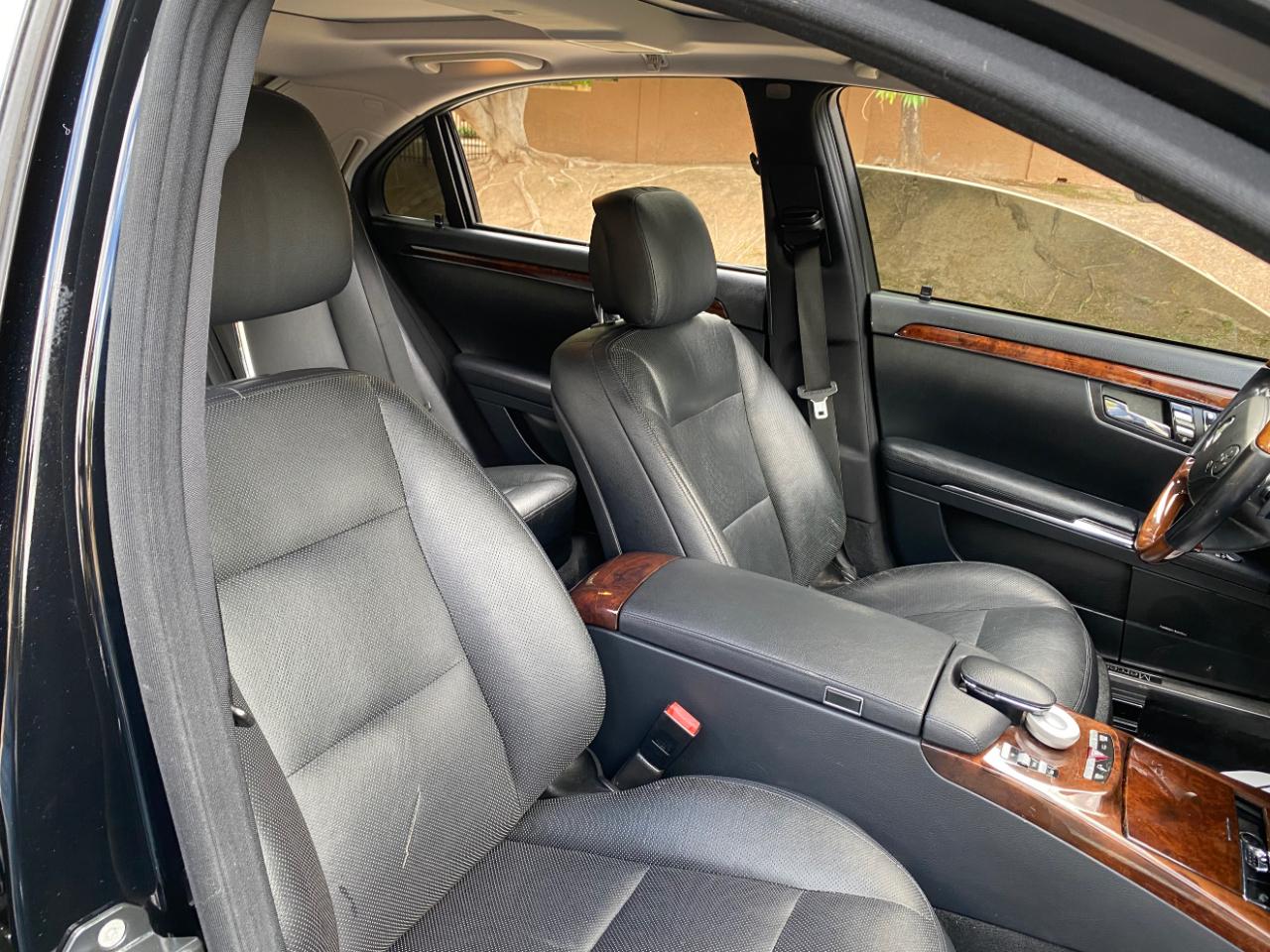 Mercedes-Benz S-Class 4dr Sdn S 550 RWD 2012