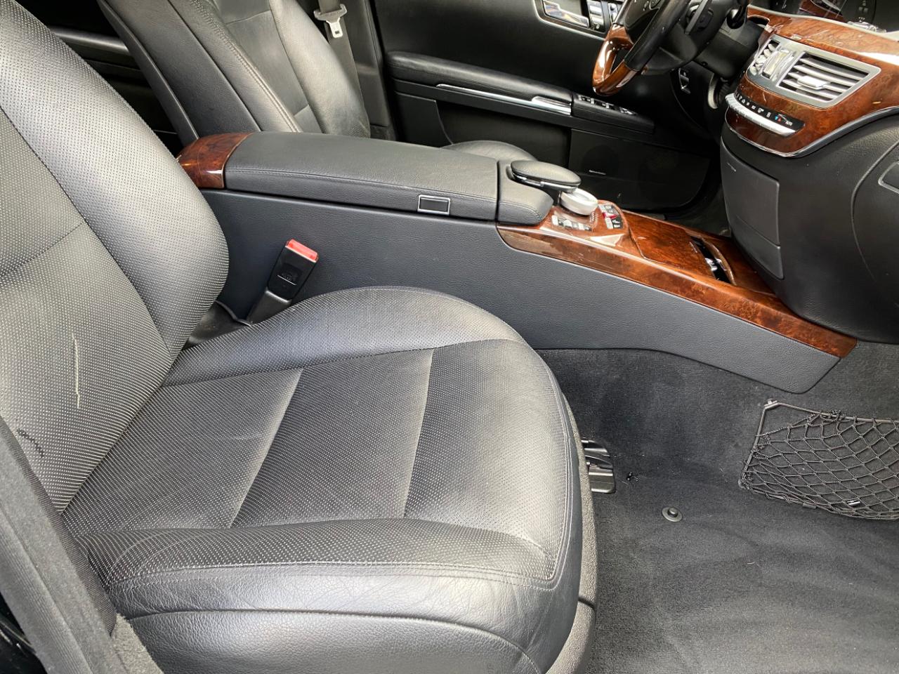 Mercedes-Benz S-Class 4dr Sdn S 550 RWD 2012