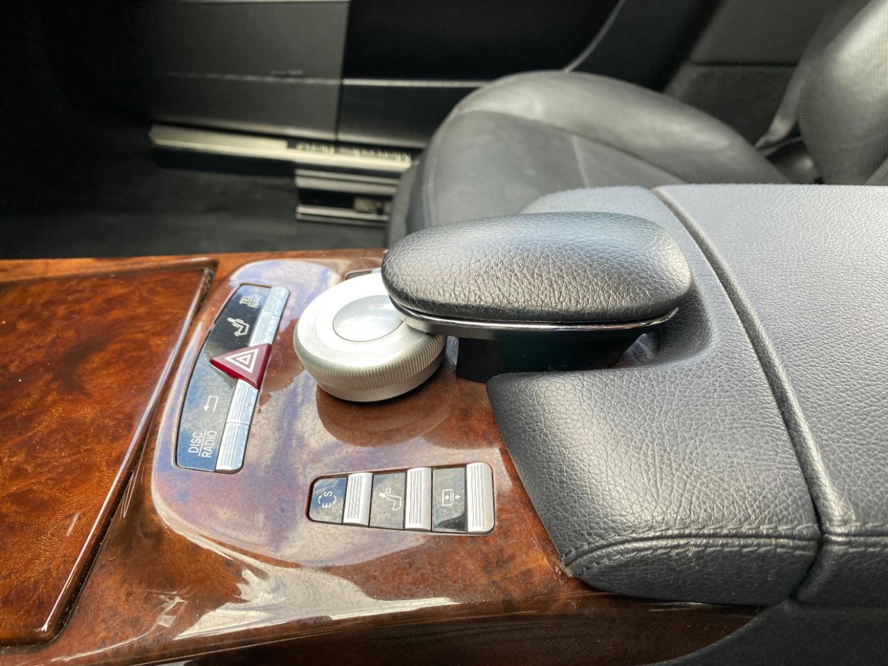 Mercedes-Benz S-Class 4dr Sdn S 550 RWD 2012