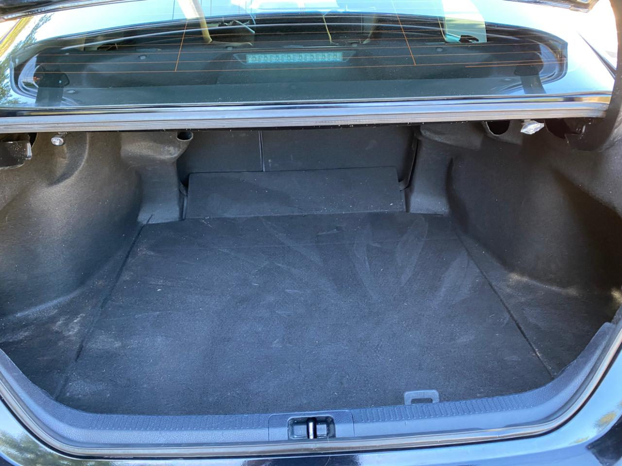 Toyota Camry SE Auto (Natl) 2020