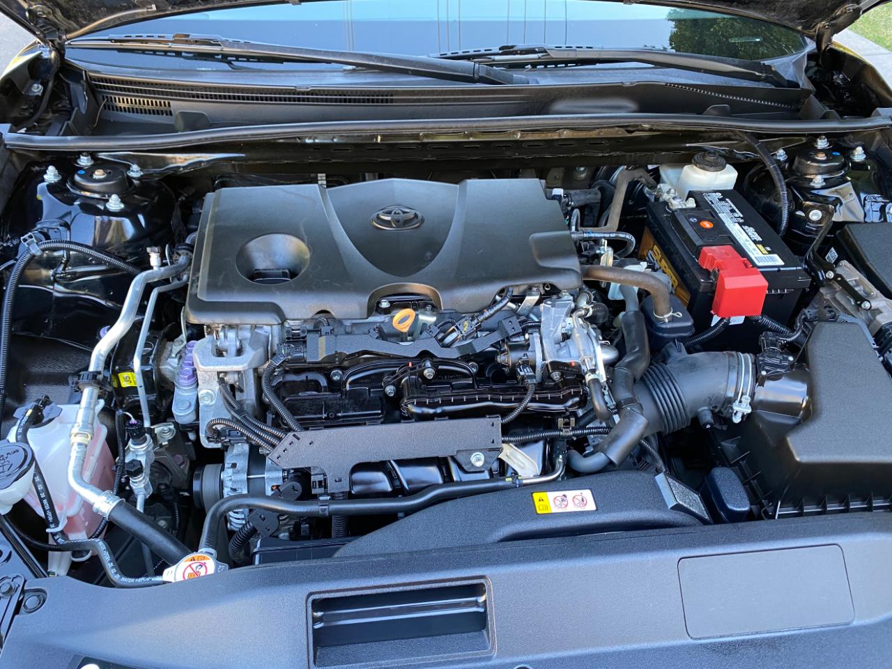 Toyota Camry SE Auto (Natl) 2020