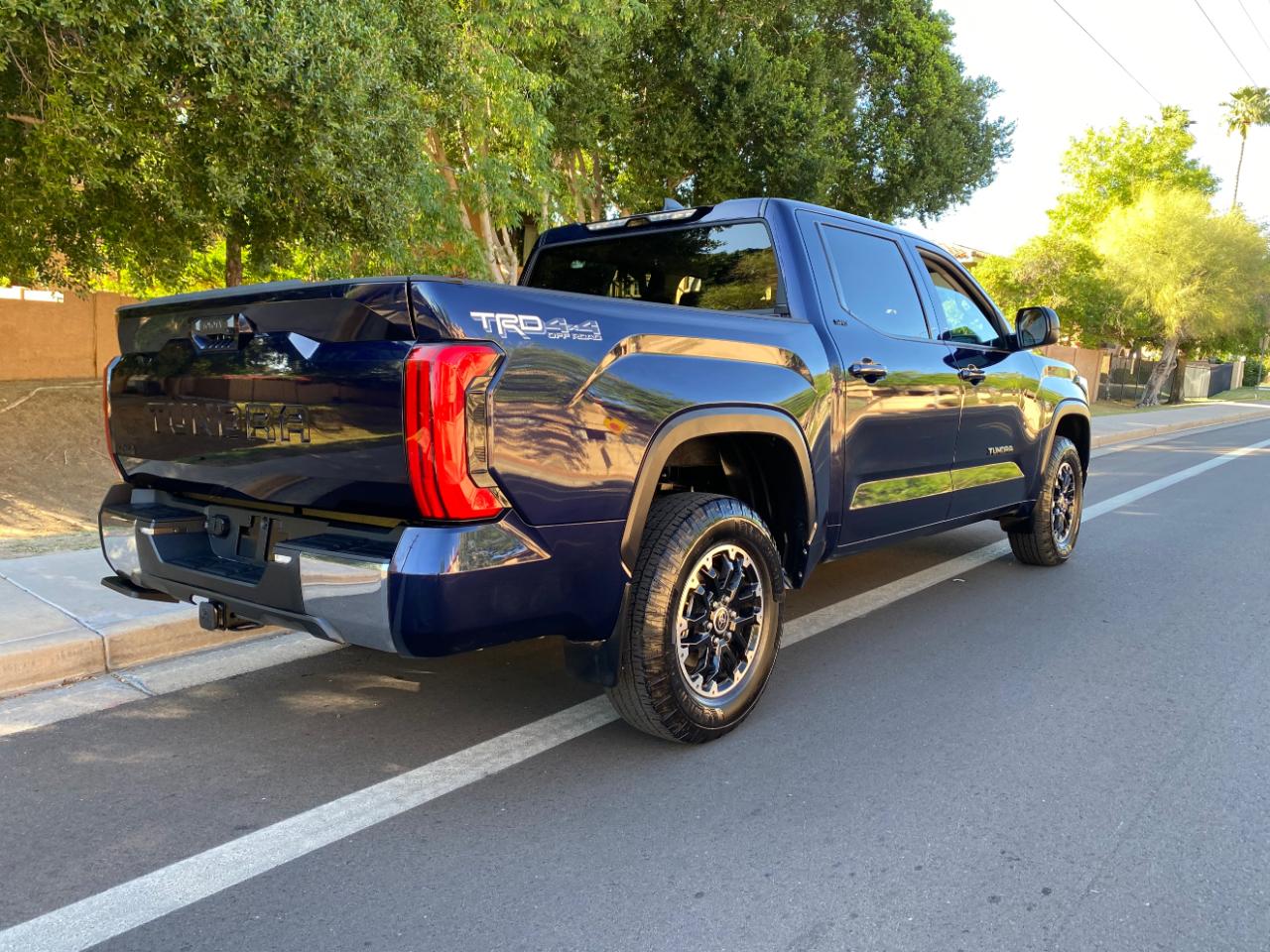 Toyota Tundra 4WD SR5 CrewMax 5.5' Bed (Natl) 2024