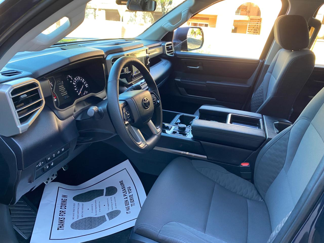 Toyota Tundra 4WD SR5 CrewMax 5.5' Bed (Natl) 2024