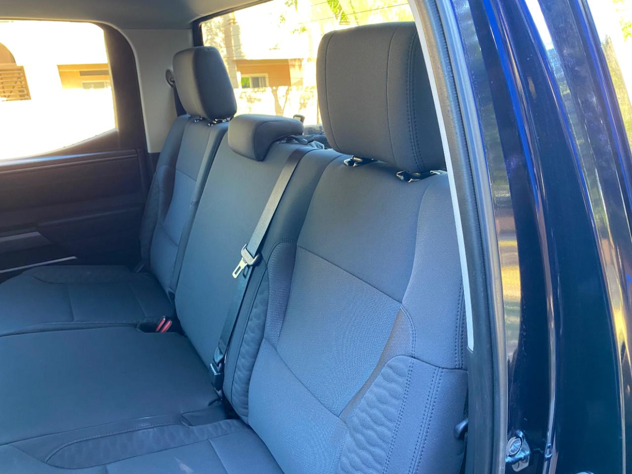 Toyota Tundra 4WD SR5 CrewMax 5.5' Bed (Natl) 2024