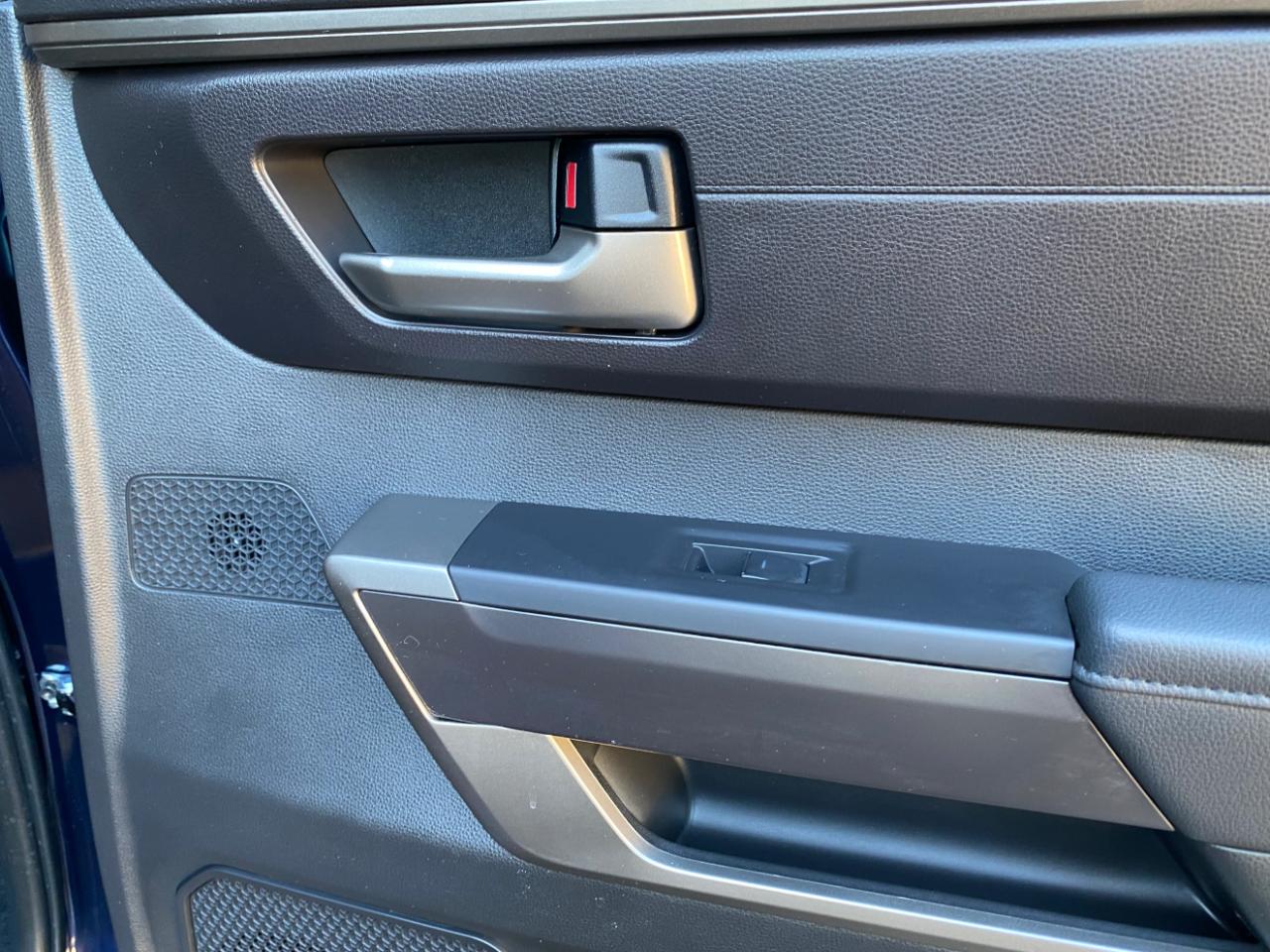 Toyota Tundra 4WD SR5 CrewMax 5.5' Bed (Natl) 2024