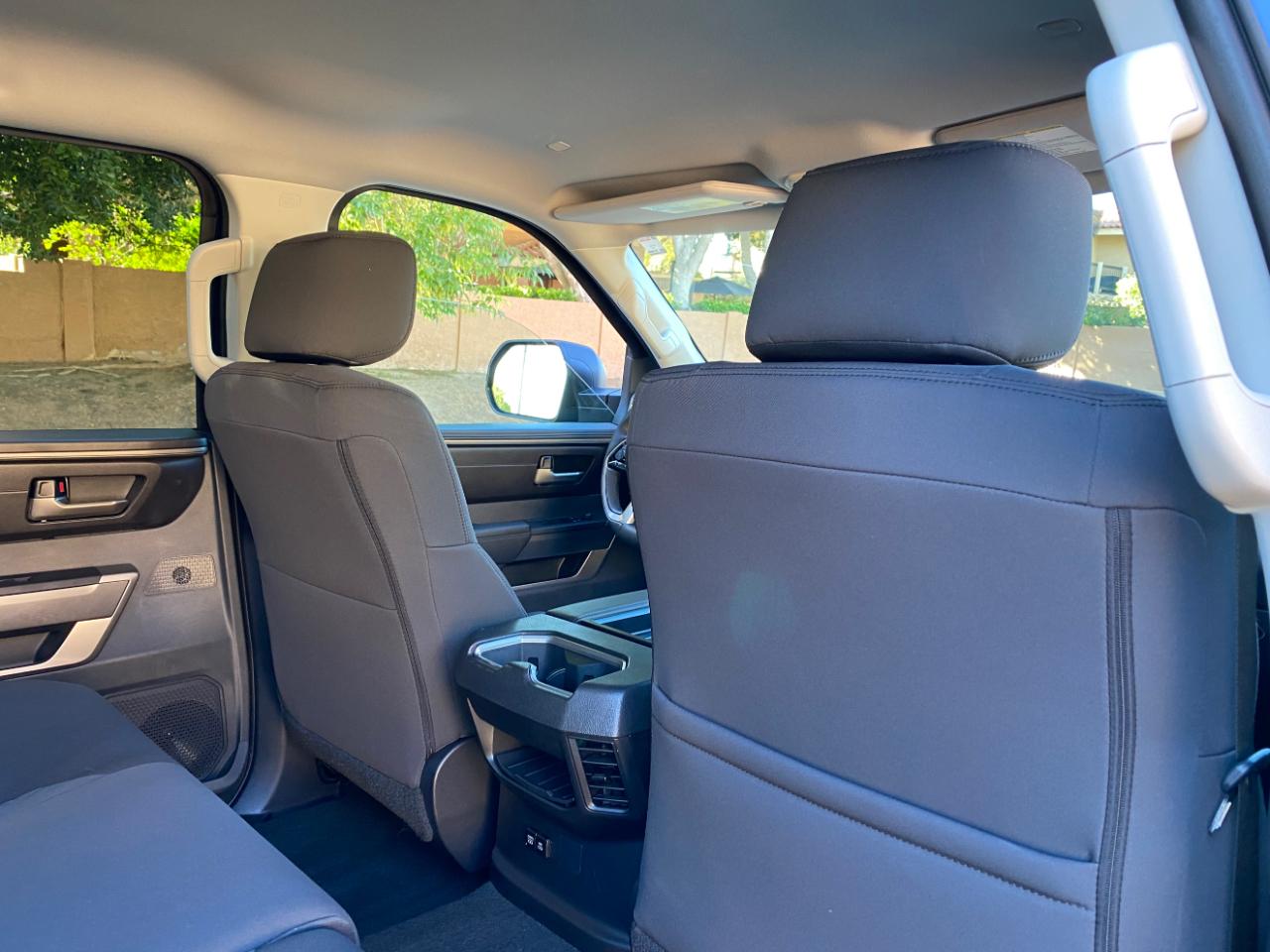 Toyota Tundra 4WD SR5 CrewMax 5.5' Bed (Natl) 2024