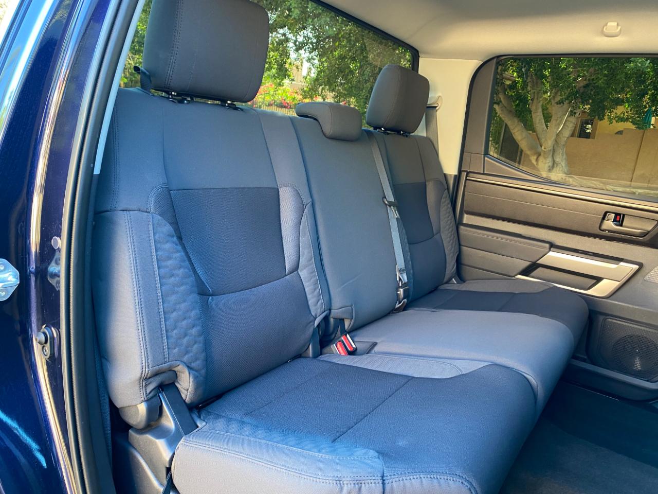 Toyota Tundra 4WD SR5 CrewMax 5.5' Bed (Natl) 2024