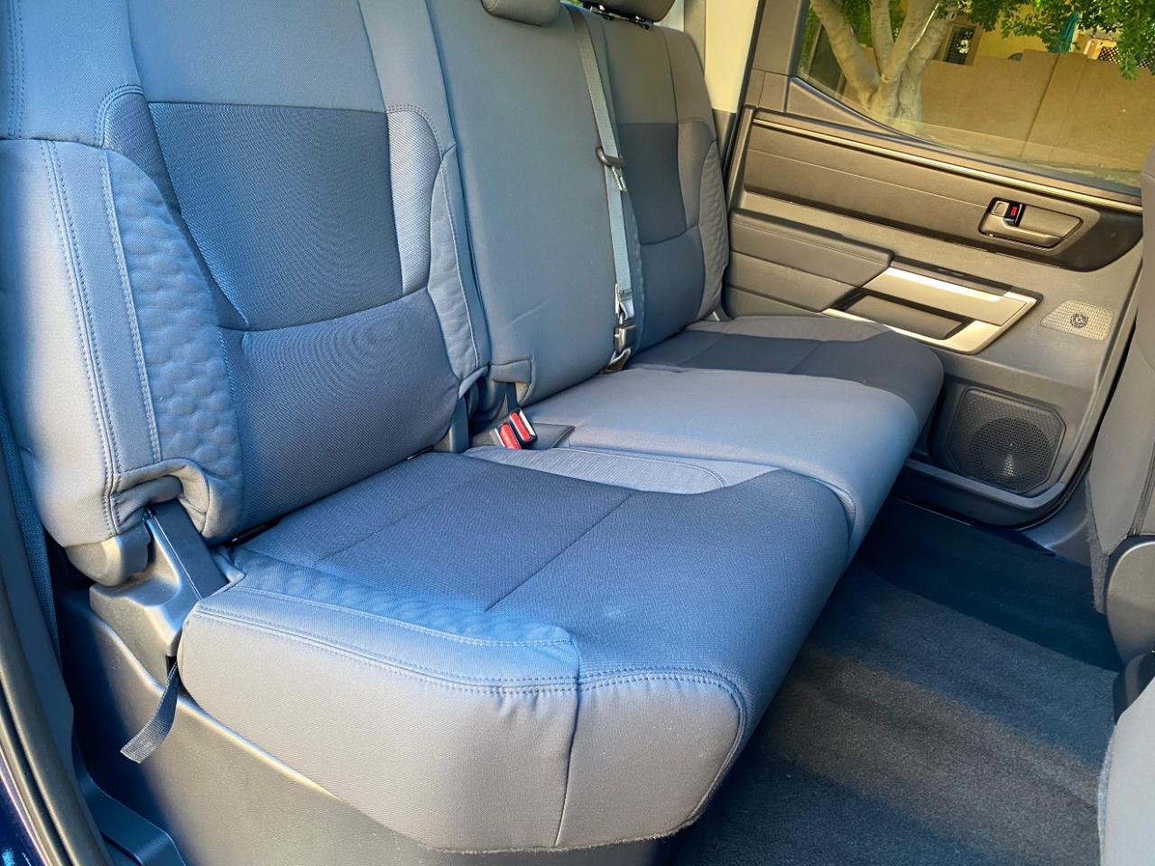 Toyota Tundra 4WD SR5 CrewMax 5.5' Bed (Natl) 2024