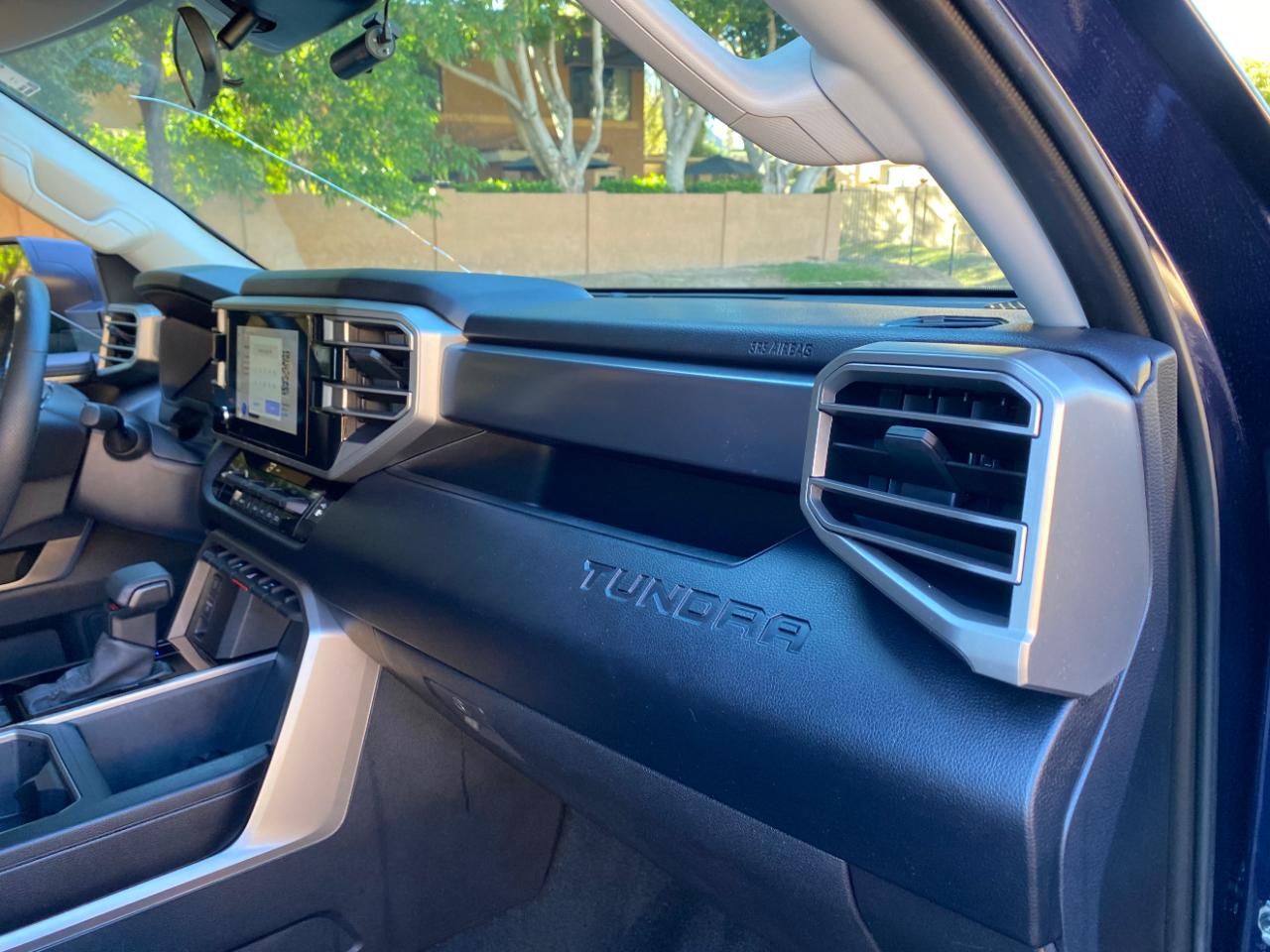 Toyota Tundra 4WD SR5 CrewMax 5.5' Bed (Natl) 2024