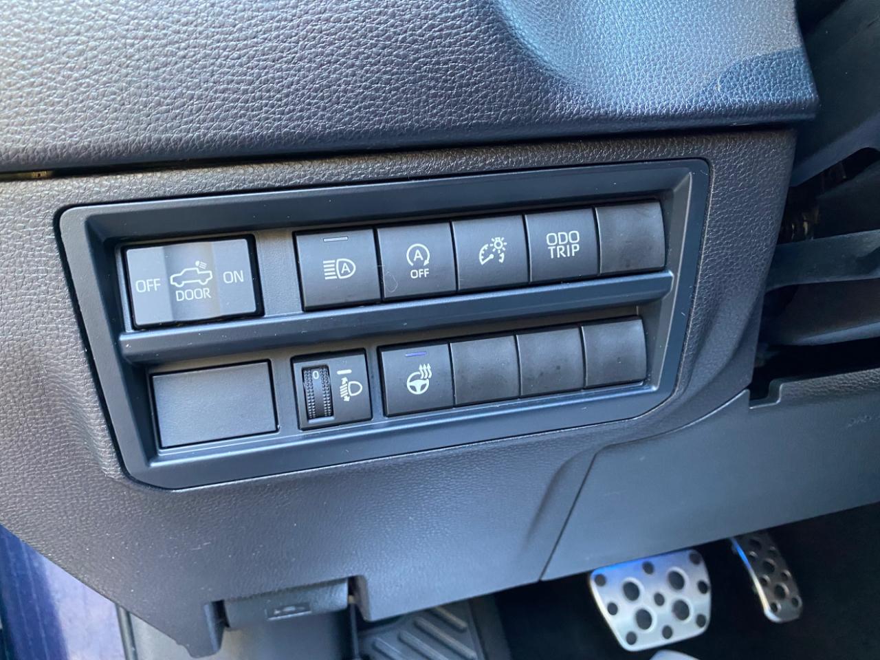 Toyota Tundra 4WD SR5 CrewMax 5.5' Bed (Natl) 2024