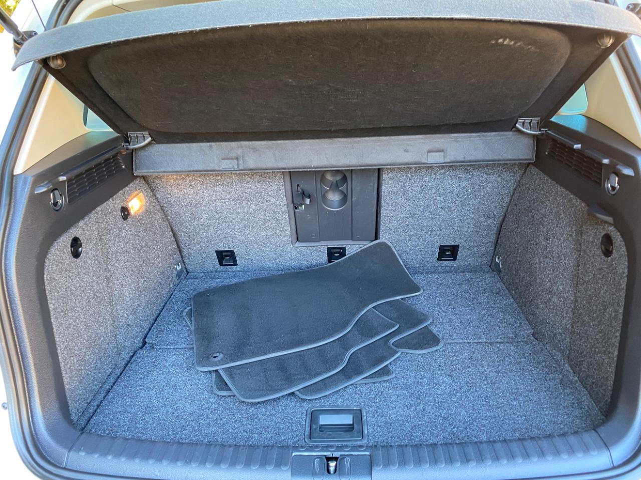 Volkswagen Tiguan 2WD 4dr Auto S 2012