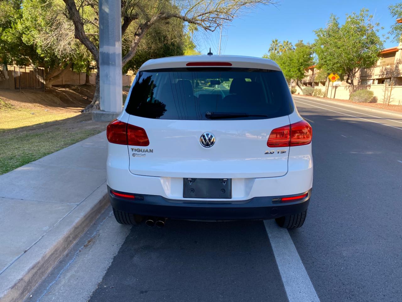 Volkswagen Tiguan 2WD 4dr Auto S 2012