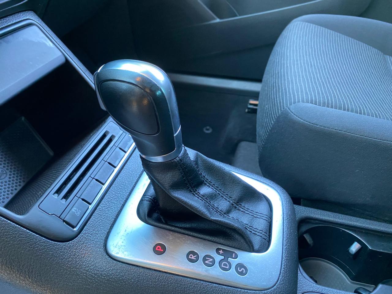 Volkswagen Tiguan 2WD 4dr Auto S 2012