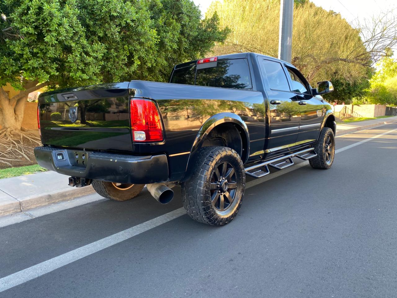 RAM 2500 4WD Crew Cab 149" Laramie Longhorn Edition 2014