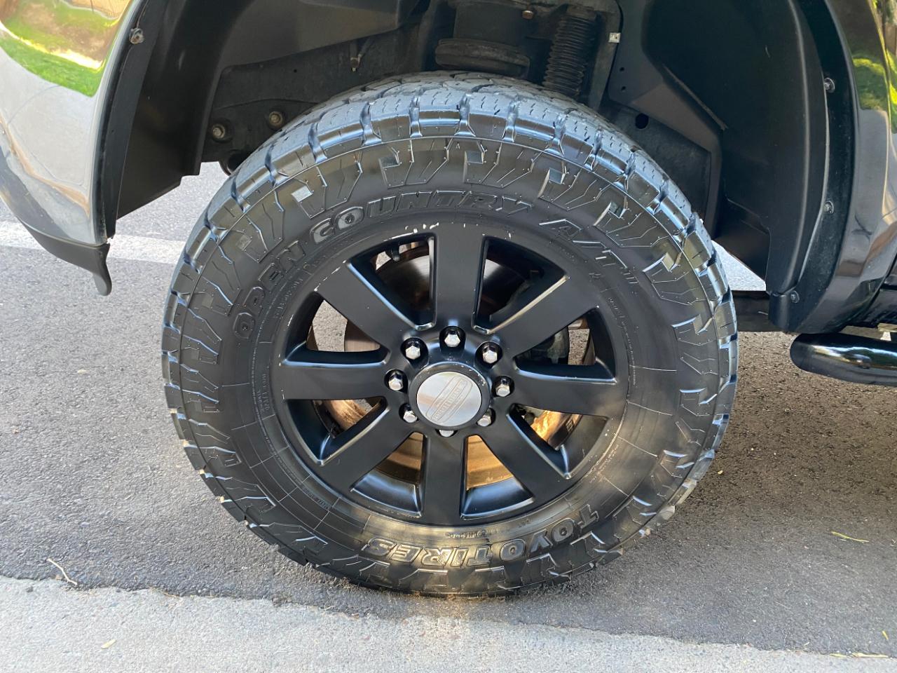 RAM 2500 4WD Crew Cab 149" Laramie Longhorn Edition 2014